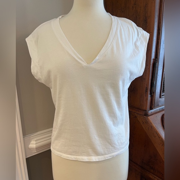 Old Navy Sleeveless V-neck Tee - Picture 2 of 5